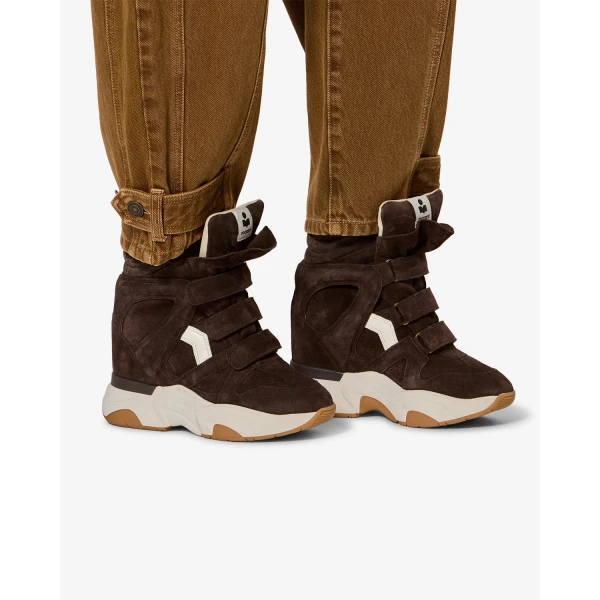Isabel Marant Balskee Sneakers in Chocolate and Milky White | Sneakers | Coveti