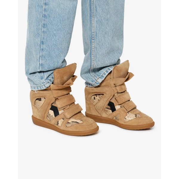 Isabel Marant Bekett Ring Sneakers in Camel and Sahara | Sneakers | Coveti