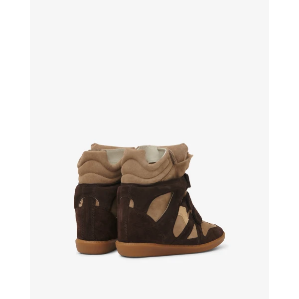 Isabel Marant Bekett Sneakers in Chocolate and Sand Brown | Sneakers | Coveti
