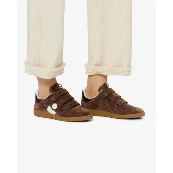 Isabel Marant Beth Sneakers in Chocolate and Milky White | Sneakers | Coveti