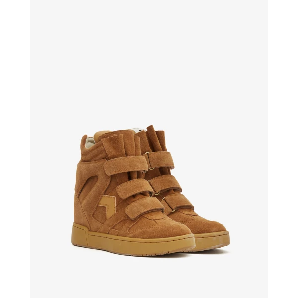 Isabel Marant IM3 Sneakers in Cognac | Sneakers | Coveti