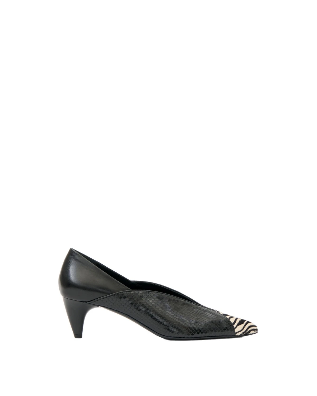 Isabel Marant Ilou Pumps in Black and Zebra Isabel Marant Ilou Pumps in Black and Zebra | Women | Coveti