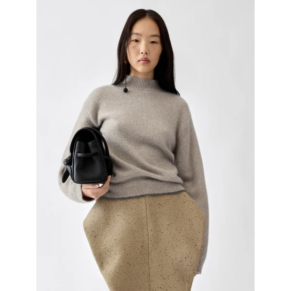 beige Jacquemus knit