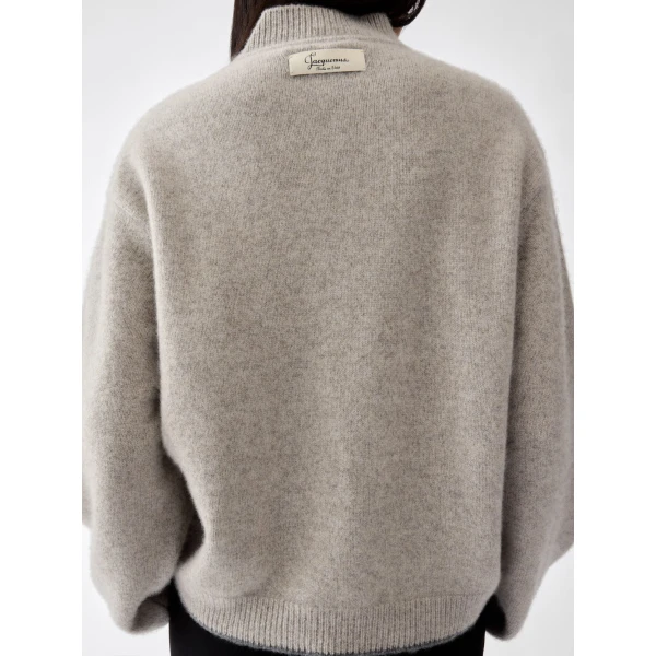 beige knit