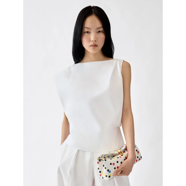 white Jacquemus top