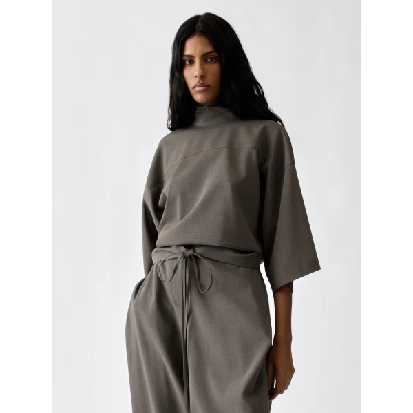 grey Jacquemus top