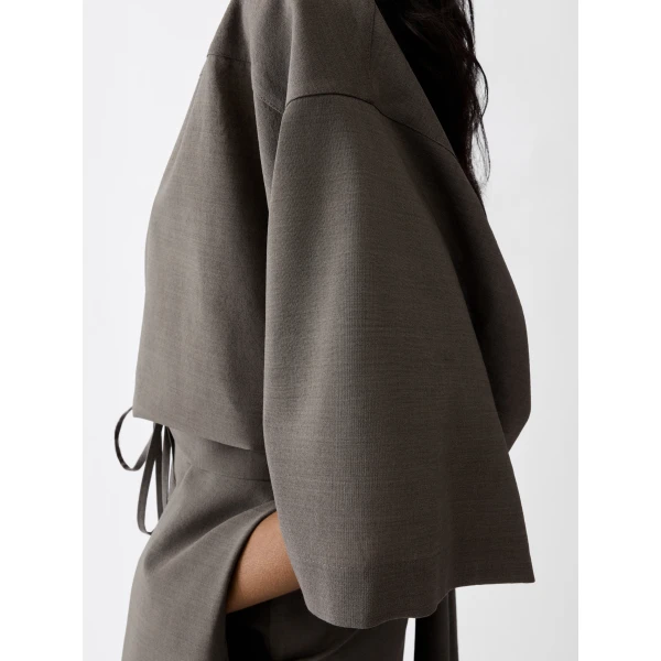 virgin wool top