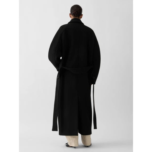 black Jacquemus coat
