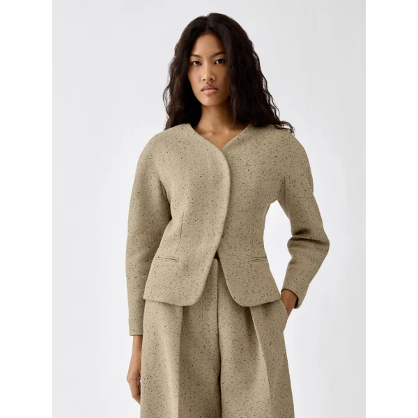 beige Jacquemus jacket