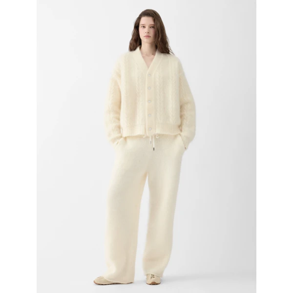 white knit