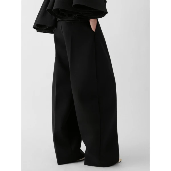 black trousers