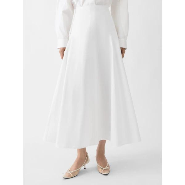 white Jacquemus skirt
