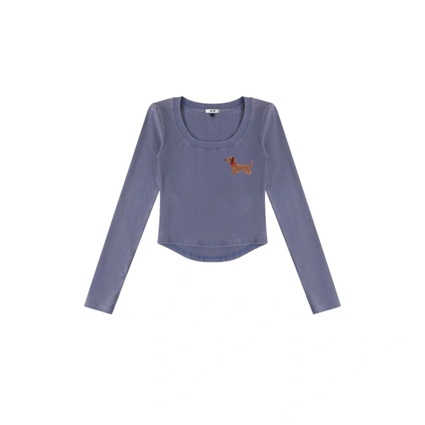 Dachshund Scoop Neck Curved Cropped Tee in Smokey Slate