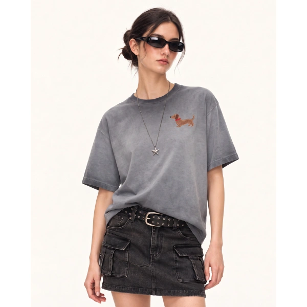 JW PEI Embroidered Dachshund Boxy Tee in Washed Grey | Tops | Coveti