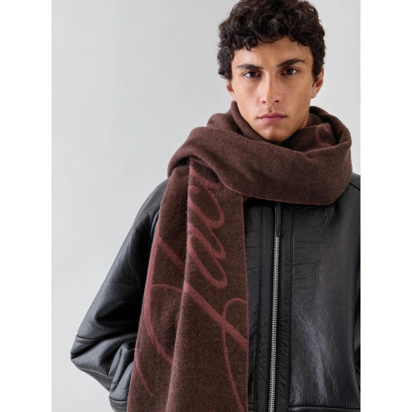 Jacquemus The Atelier Scarf in BURGUNDY HERRINGBONE | Scarves | Coveti