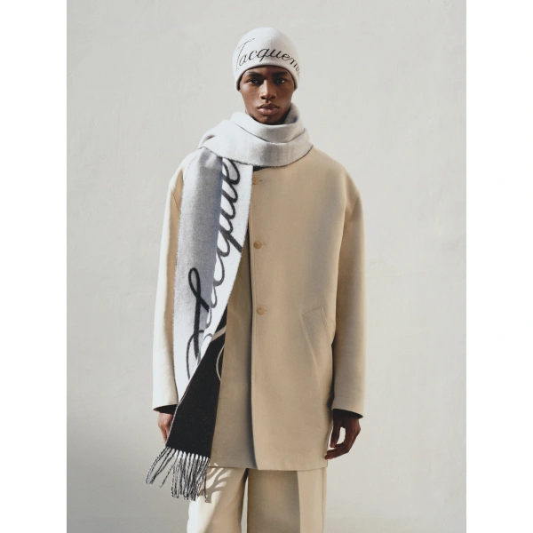 Jacquemus The Atelier Scarf in Grey | Scarves | Coveti