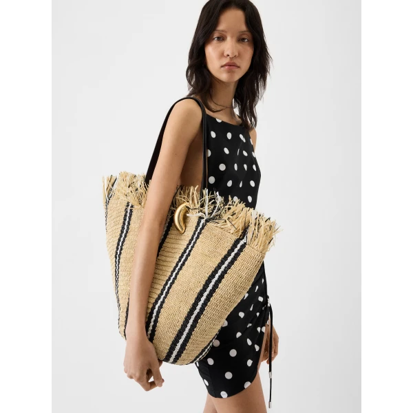 natural raffia bucket bag