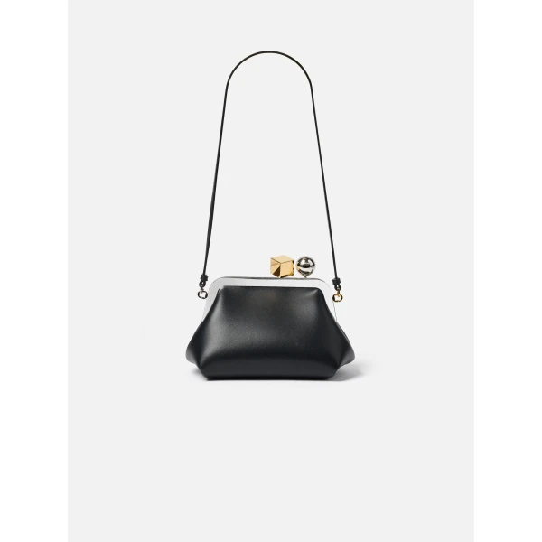 black shoulder bag