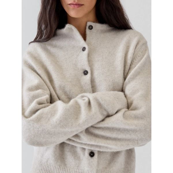 Jacquemus The Cachemire Cardigan in Light Beige | Cardigan | Coveti