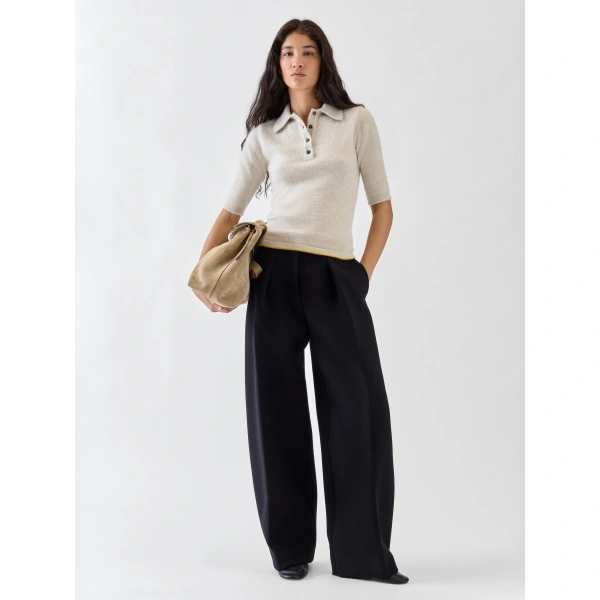 Jacquemus The Cachemire Polo Shirt in Light Beige | Tops | Coveti