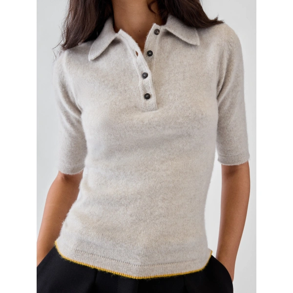 Jacquemus The Cachemire Polo Shirt in Light Beige | Tops | Coveti