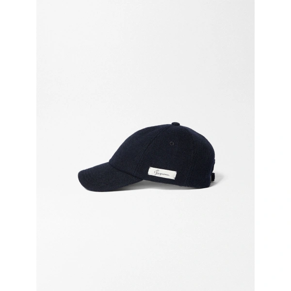 Jacquemus The Cavallo Cap in Dark Navy | Baseball Caps | Coveti