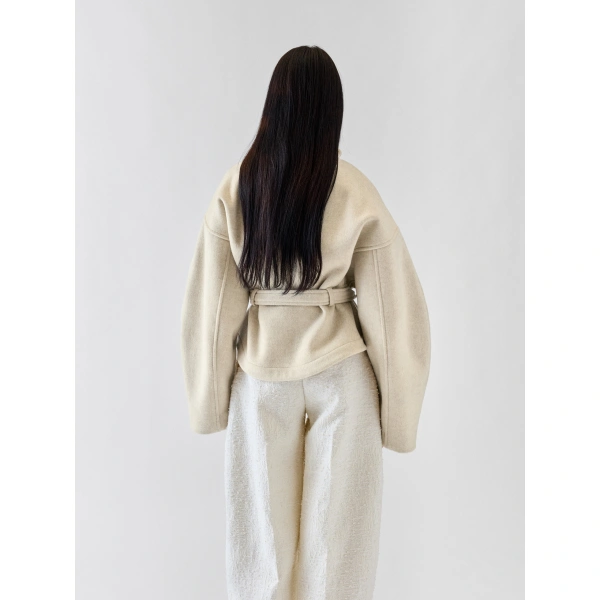 Jacquemus The Ciro Coat in Off-White | Wool Coat | Coveti