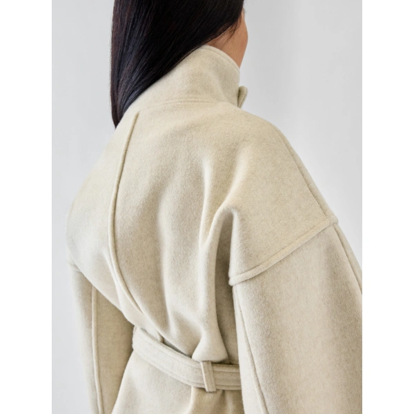 Jacquemus The Ciro Coat in Off-White | Wool Coat | Coveti