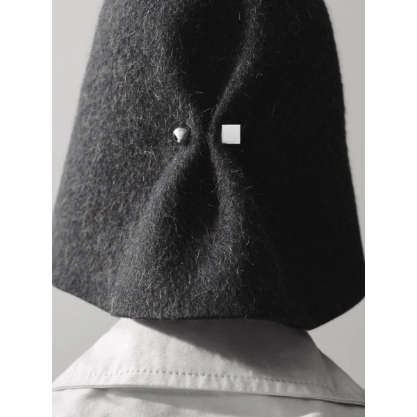 Jacquemus The Cloche Hat in Black | Hats | Coveti