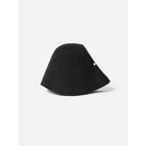 Jacquemus The Cloche Hat in Black | Hats | Coveti