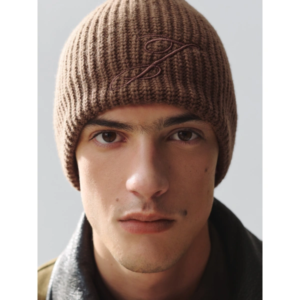 Jacquemus The Espiral Beanie in Beige | Beanies | Coveti