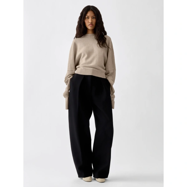 Jacquemus The Fiocco Sweater in Beige | Sweaters | Coveti