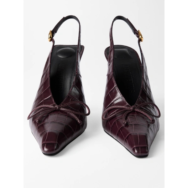 Jacquemus The High Cubisto Mules in Dark Burgundy | Mules | Coveti