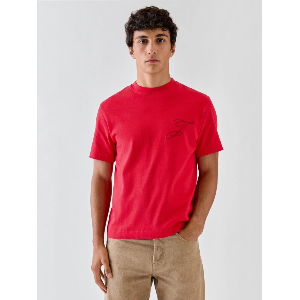 Jacquemus The Logo T-Shirt in Red | T-shirts | Coveti