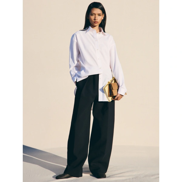 Jacquemus The Man's Shirt in Stripe Pink and White | Shirts | Coveti