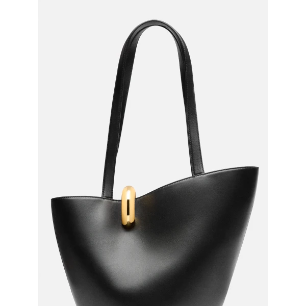 black bucket bag