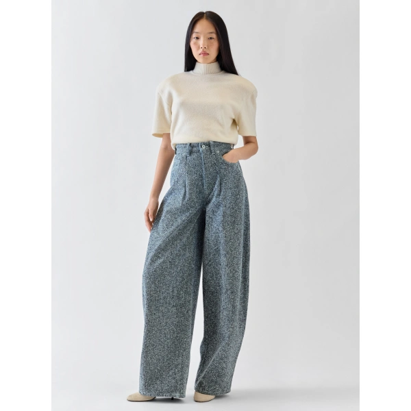 Jacquemus The Ovalo De-Nimes Denim Pants in Blue | Denim | Coveti