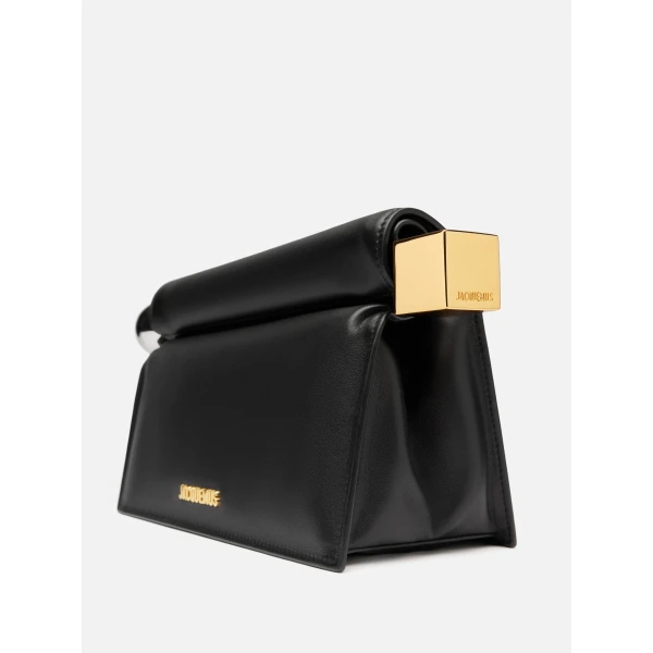 black clutch