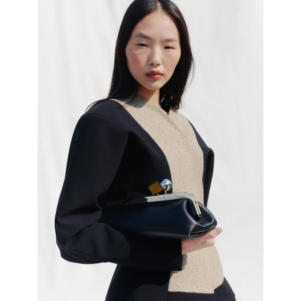 black Jacquemus clutch