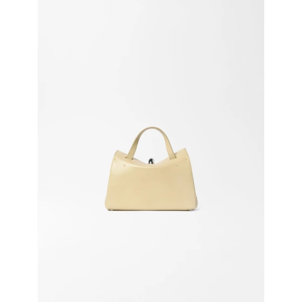 dusty beige Jacquemus shoulder bag