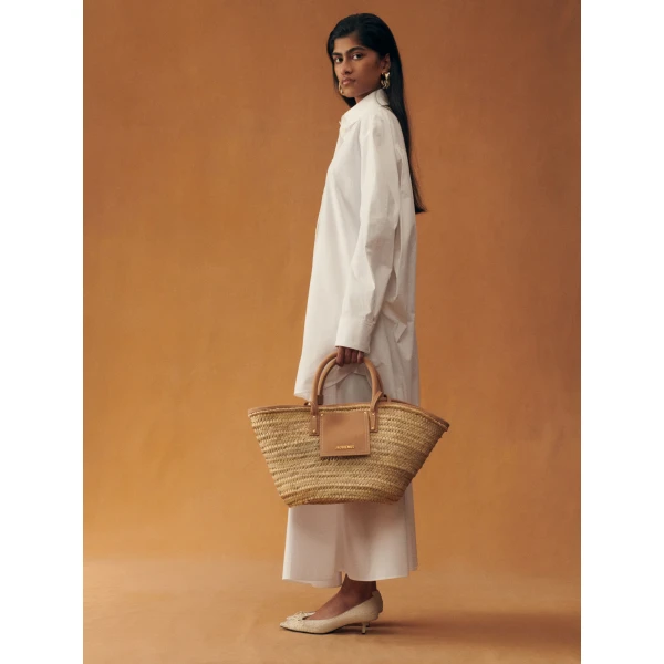 brown tote bag