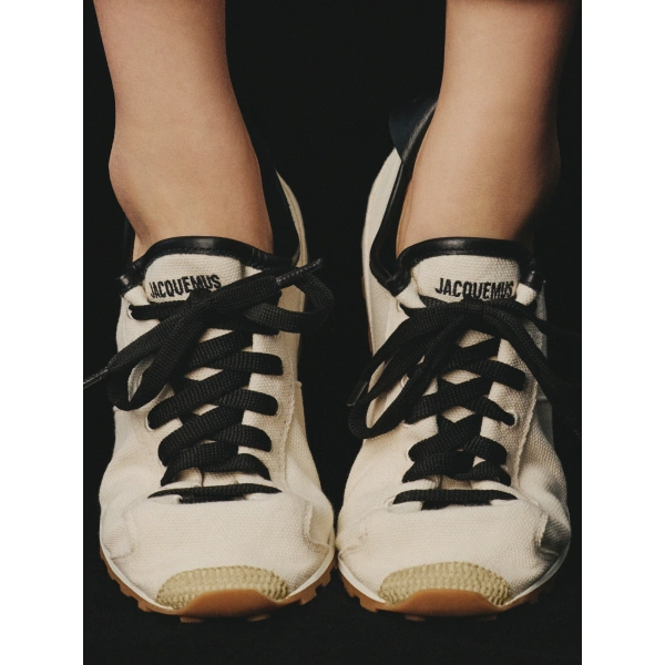 Jacquemus The Tennis Sneakers in Light Beige | Sneakers | Coveti