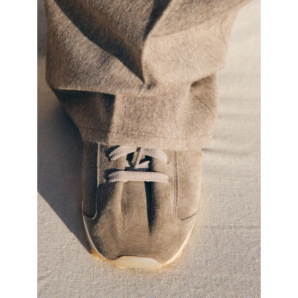 Jacquemus The Tennis Sneakers in Taupe | Sneakers | Coveti