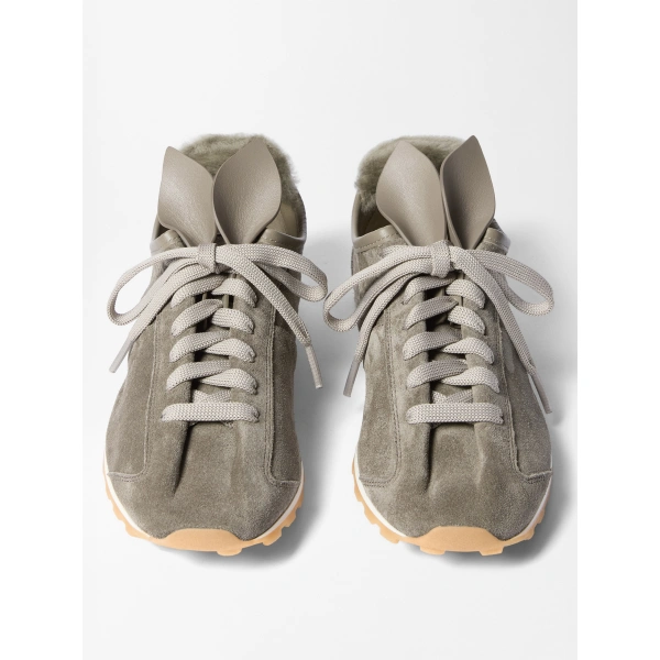Jacquemus The Tennis Sneakers in Taupe | Sneakers | Coveti