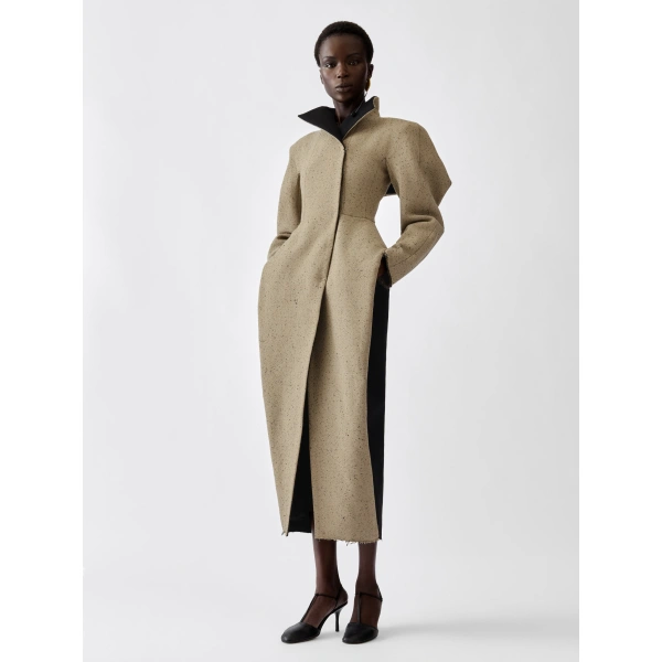Jacquemus The Tulipe Coat in Beige | Wool Coat | Coveti