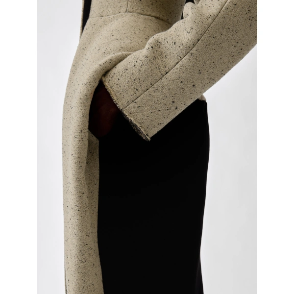 Jacquemus The Tulipe Coat in Beige | Wool Coat | Coveti