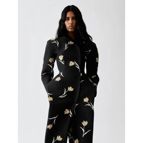 Jacquemus The Tulipe Coat in Jacquard Tulipe Black and White | Coats | Coveti