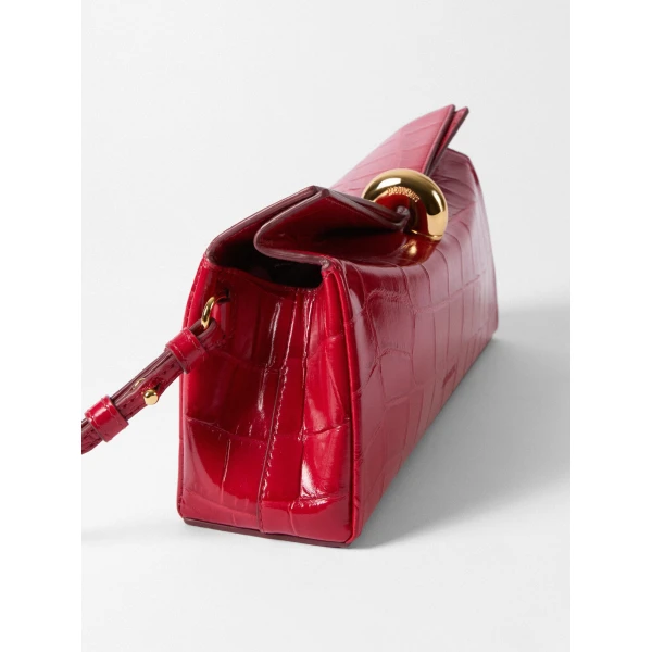 red Jacquemus clutch