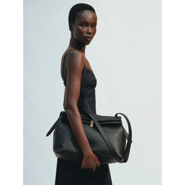 black Jacquemus shoulder bag