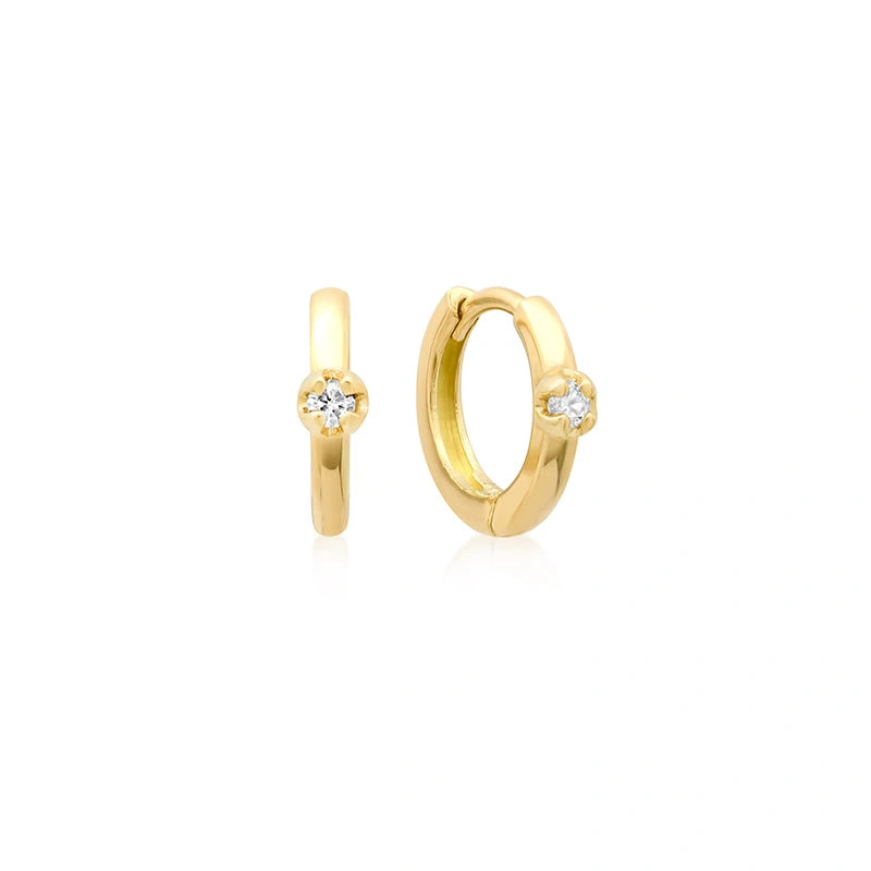 Jennifer Meyer 1 illusion Set Diamond Huggies in 18K Yellow Gold Jennifer Meyer 1 illusion Set Diamond Huggies in 18K Yellow Gold | Fine Earrings | Coveti